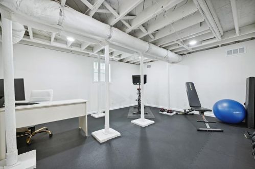 2238 Edison Ave, Atlanta GA  30305-4311 exterior