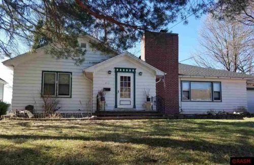 215 Lake St, Waterville, MN 56096-0014