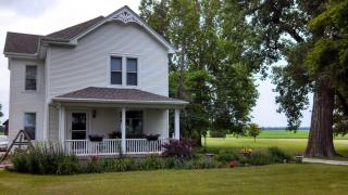1352 3000 North Rd, Clifton, IL 60927-7067
