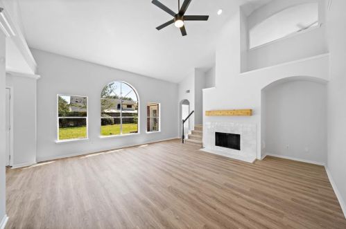 4507 Thunderwood Cir, Fresno, TX 77545-9545