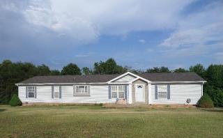 100 Brooks Ln, Glade Hill, VA 24092-4036