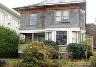 1645 Irving Ave, Tongue Point OR  97103-3620 exterior