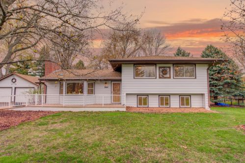 2841 Burnside Ave, Saint Paul MN  55121-1306 exterior