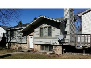 3544 Pilgrim Ln, Minneapolis, MN 55441-2469