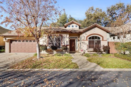12105 Gold Pointe Ln, Rancho Cordova, CA 95670-6216