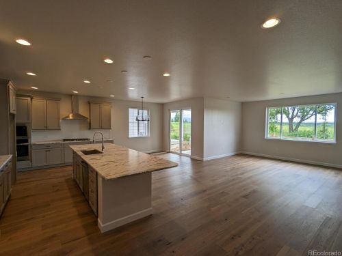 11383 53rd Pl, Arvada, CO 80002-1901