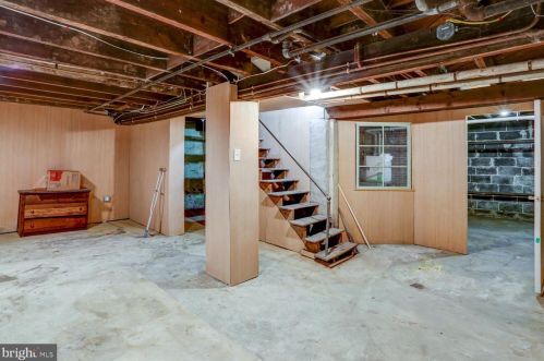 48 Cottage Ave, Lancaster PA  17602-3212 exterior