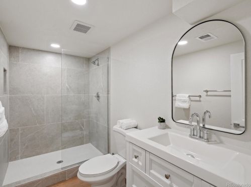 670 Brentwood St, Denver CO  80214-4450 exterior