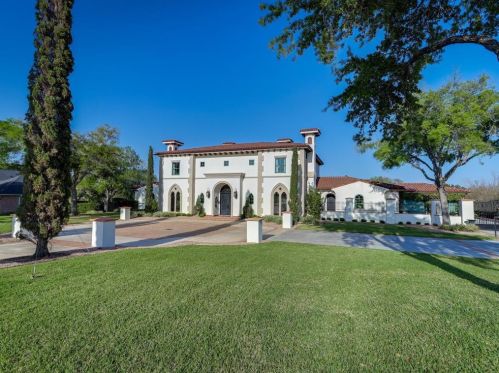208 Creekridge Dr, Victoria, TX 77904-3328