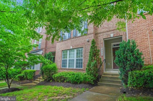 2667 Sheffield Hill Way, Woodbridge, VA 22191-6544