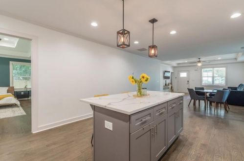1266 Almont Dr, Atlanta GA  30310-3771 exterior