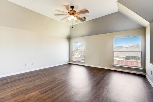 3908 Randall Ln, Carrollton TX 75007-1085 exterior