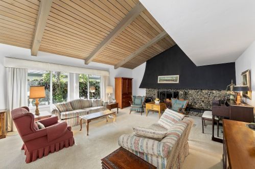 353 F Ave, San Diego, CA 92118-1230