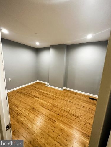 1732 State St, Trenton NJ  08609-2008 exterior