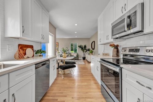 670 Olive St, Denver CO  80220-5521 exterior