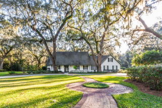 109 Mackay Cir, Brunswick, GA 31525-4525