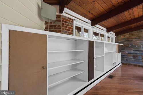 1006 Somerset Ln, Silver Spring MD 20904-6241 exterior