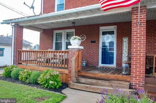 1229 Maple St, York, PA 17403-5730