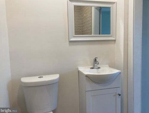 1252 24 St, Philadelphia PA  19130-1914 exterior