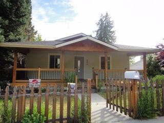 205 15th St, Celilo OR  97058-2019 exterior