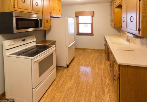 748 Hoyt Ave, Saint Paul MN  55106-1010 exterior