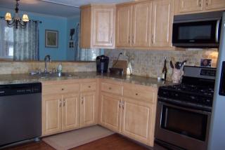 46 Florence Ave, Colonia, NJ 07067-1811