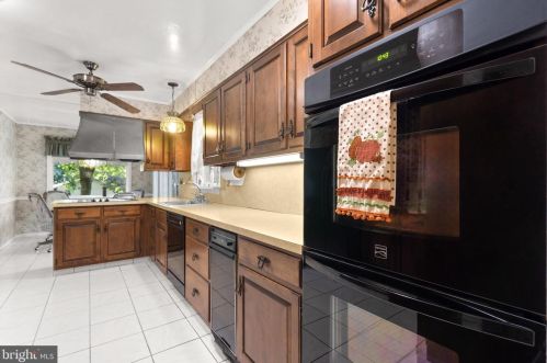 4112 Havard St, Silver Spring MD 20906-4460 exterior