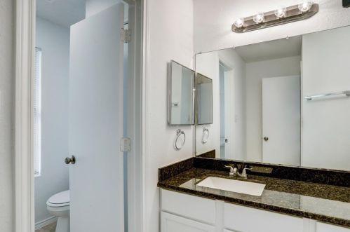 316 11 St, Conroe TX  77301-3929 exterior