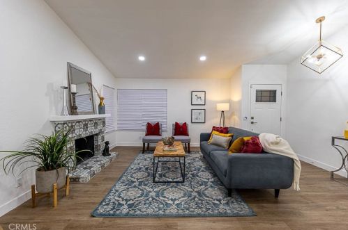 350 Aspen Ave, Rialto CA  92376-5443 exterior
