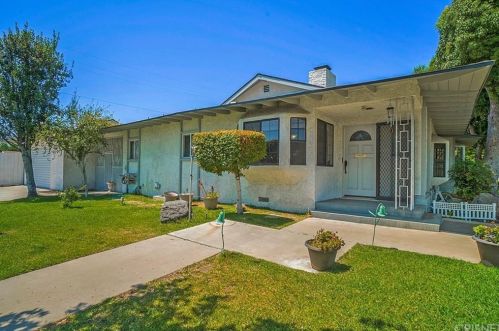 4503 Brightview Dr, Covina, CA 91722-2915