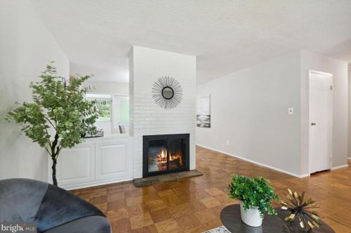 7417 Hastings St, Springfield VA  22150-4107 exterior