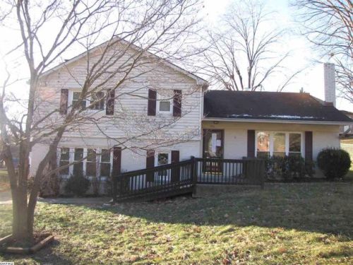 300 Norwood Rd, Staunton, VA 24401-1846