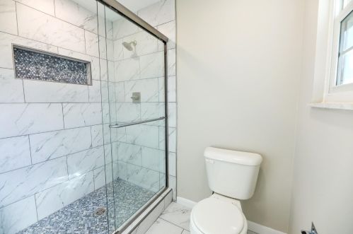 2577 Cranbrook Dr, Cincinnati OH  45231-1108 exterior