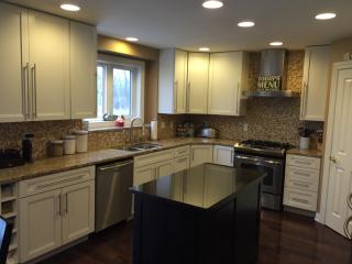406 Hiddenwood Holw, Jefferson, SD 57038-6882