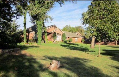3118 Shady Lane Dr, Anadarko, OK 73005-7518