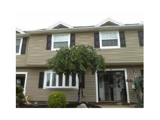 9 Bailey Pl, Sewaren, NJ 07077-1101