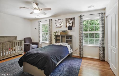 3305 Sea Prt Way, Silver Spring MD 20902-2200 exterior