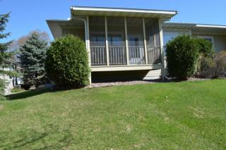 299 Lexington Pkwy, Saint Paul MN  55104-5402 exterior