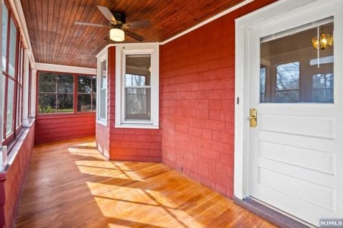 55 Springfield Ave, Berkeley Heights NJ  07922-1335 exterior