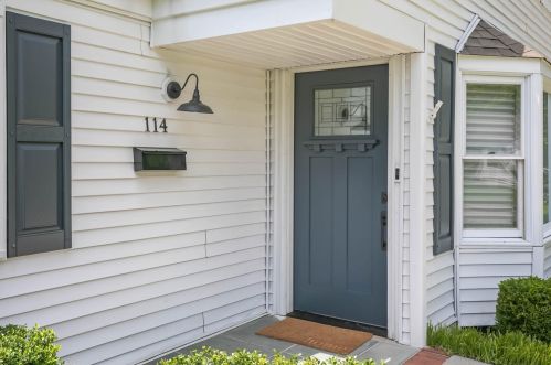 114 Garden Rd, Red Bank, NJ 07702