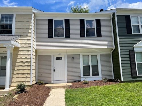 3150 Shadow Walk Ln, Tucker, GA 30084-2141