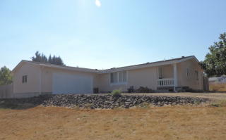 811 8th St, Vader, WA 98593-9763
