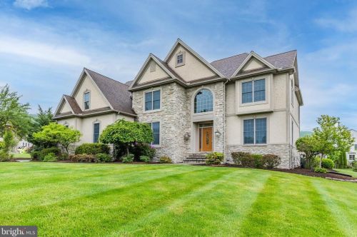 2325 Abbey Ln, Harrisburg, PA 17112-6046
