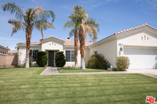 79950 Barcelona Dr, La Quinta, CA 92253-8810
