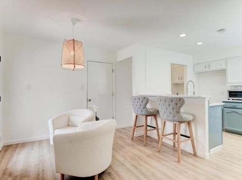 2923 Allister St, Dallas TX  75229-2460 exterior