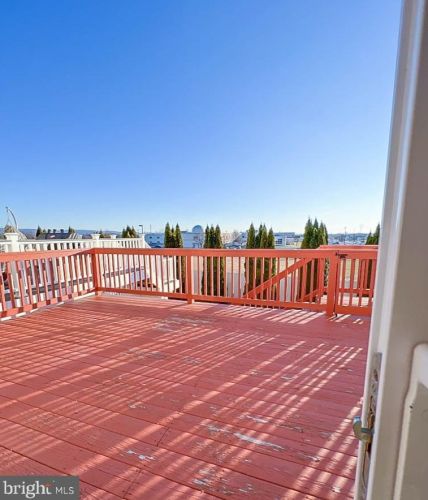 15 Union Ridge Dr, Charles Town WV  25414-4990 exterior