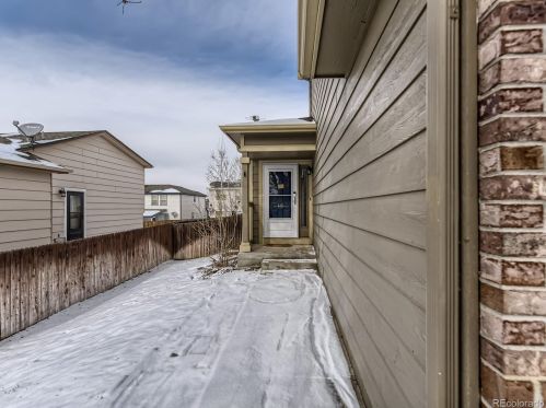20743 Belleview Pl, Denver CO  80015-6437 exterior