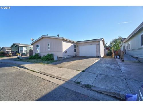 516 Madsen Loop, Carlton, OR 97111-9594