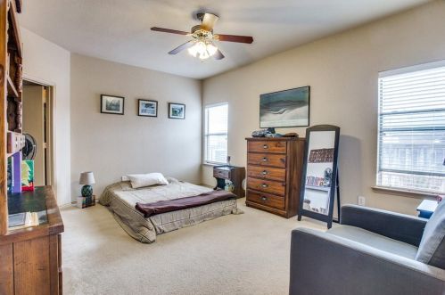 6912 Legato Ln, Fort Worth TX  76134-3727 exterior