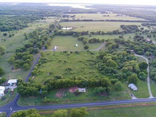 10900 4180 Rd, Claremore, OK 74017-2985